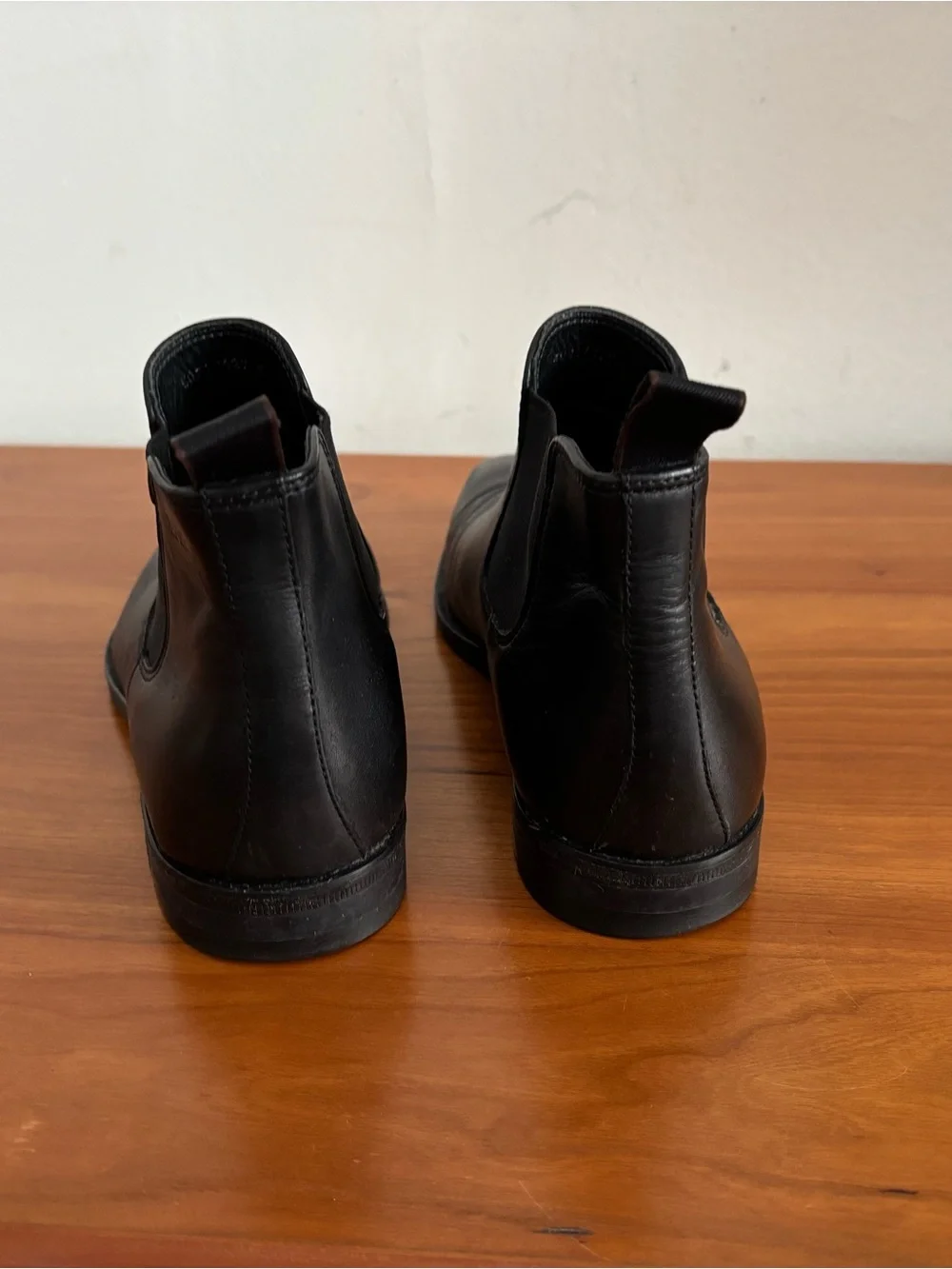 BOSS Hugo Boss Men's Black Leather Chelsea Chukka Boots Size 8